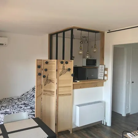 Grand Bord De Beachfront Apartamento *