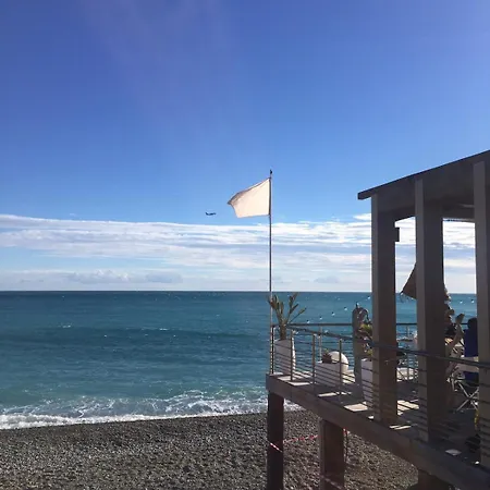 公寓 Grand Bord De Beachfront 滨海卡涅